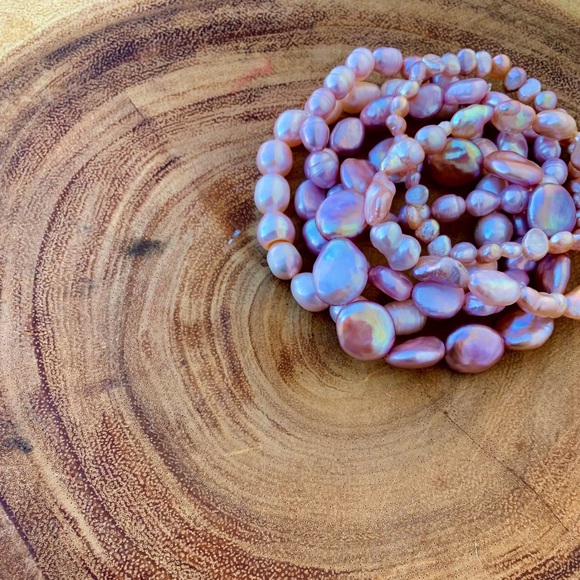 Natural Pink & Purple High Luster Cultured Freshwater Pearl Beads Bracelet Stack - Picture 5 of 11